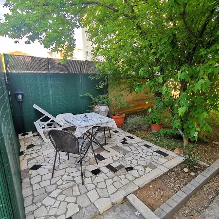 Apartment Adriana Seget Vranjica