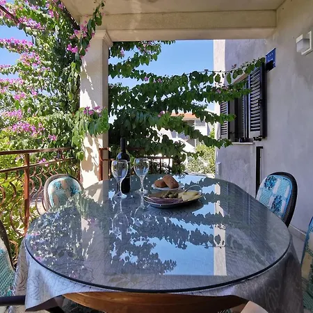 Apartment Adriana