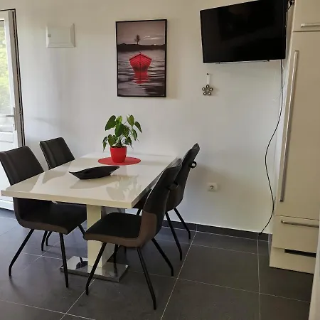 Adriana Apartment